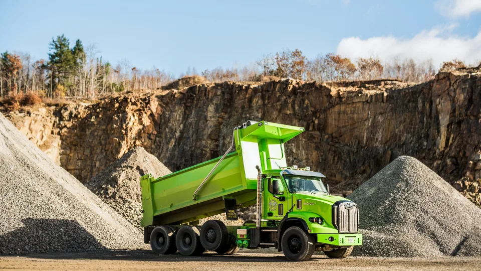 Geotab and Autocar Announce Strategic Partnership for Factory-Installed Telematics Solutions